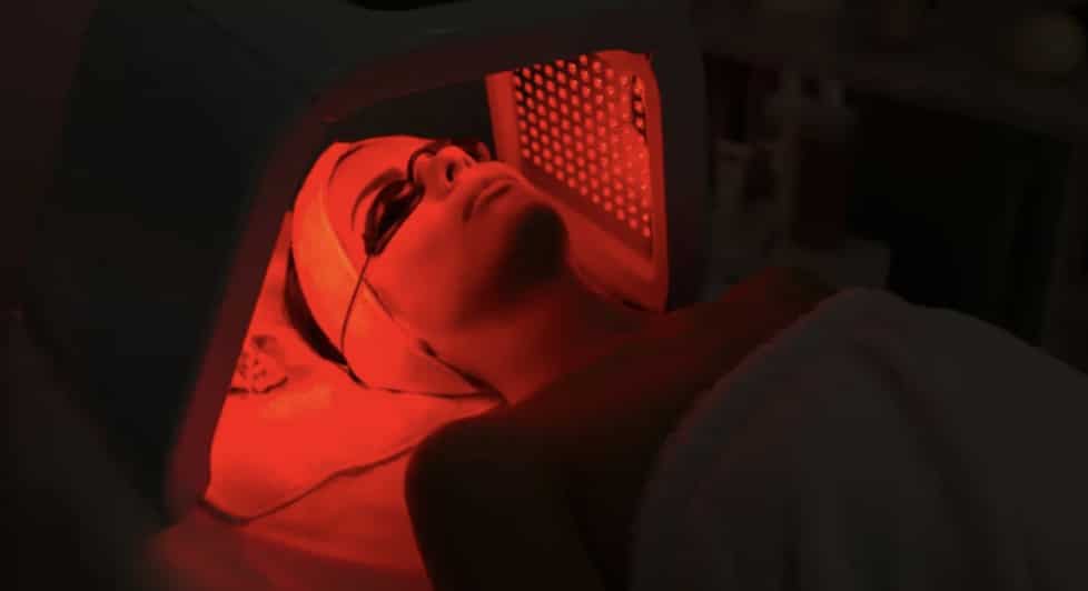 Red Light Therapy For Skin Tightening